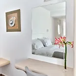 Bedspot Paros Apartament Nausa