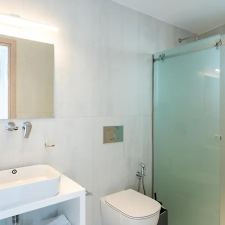 Bedspot Paros アパート ナウサ